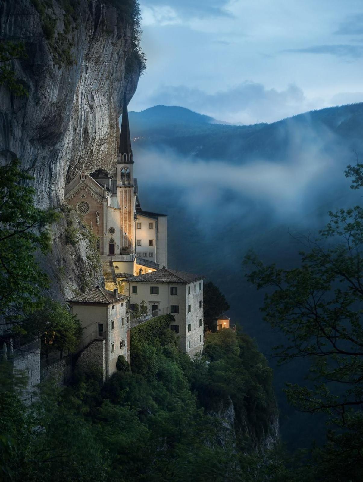 Hotel Stella Alpina Spiazzi Di Caprino Eksteriør bilde